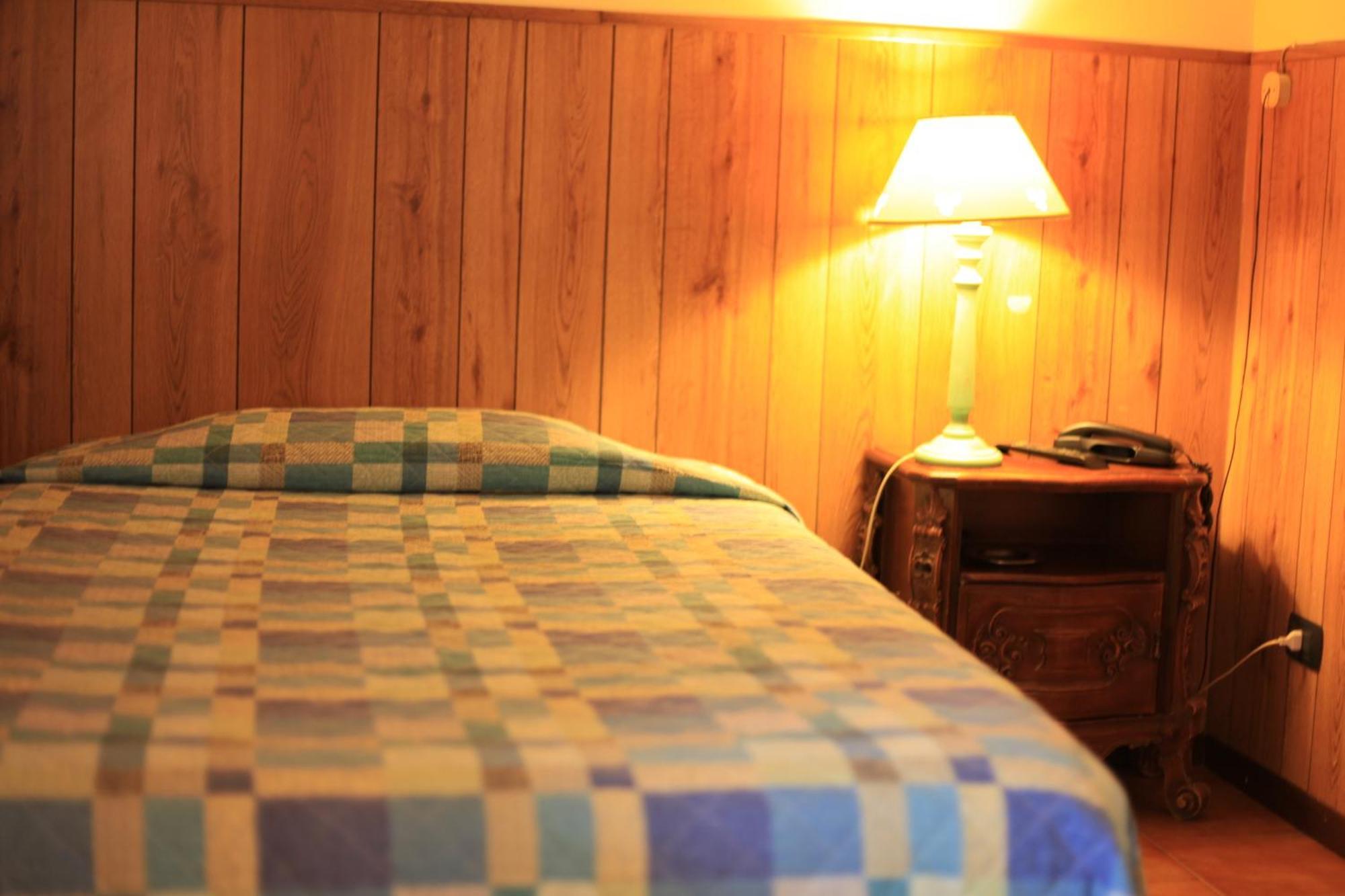 Albergo Il Cochino Montale  Quarto foto